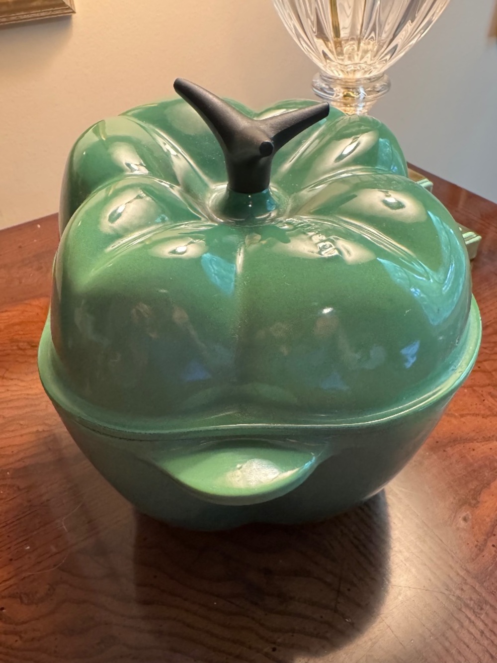 Rare Le Creuset Green Bell Pepper Cocotte โ 2 Qt / 2 Liter Enameled Cast Iron